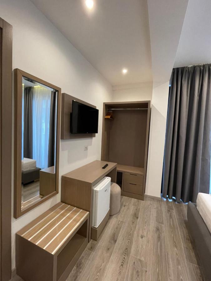 Hotel Mare 2 Ksamil Kültér fotó