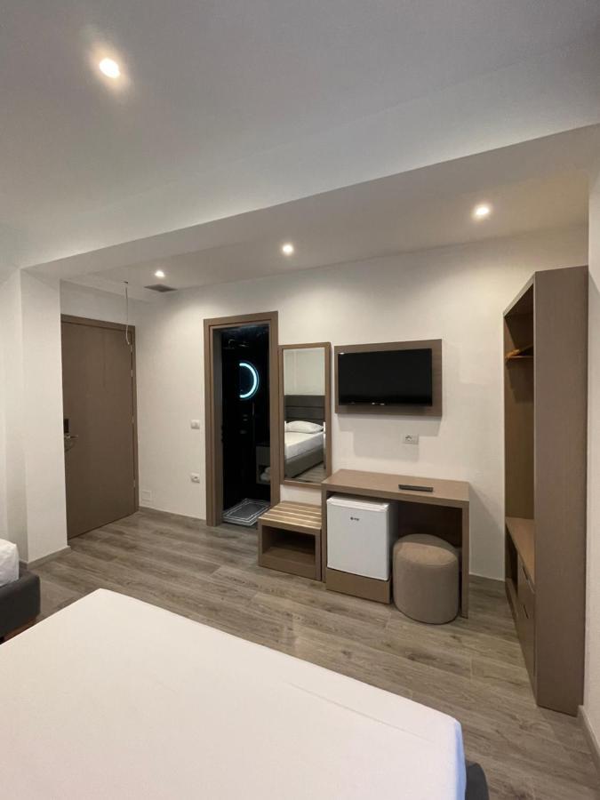 Hotel Mare 2 Ksamil Kültér fotó