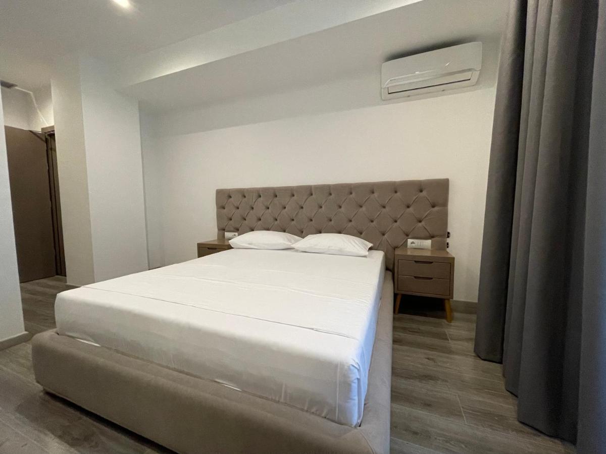 Hotel Mare 2 Ksamil Kültér fotó